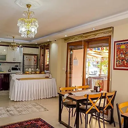 מלון Ephesus Palaces 3*