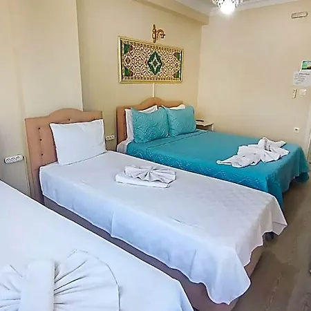 Ephesus Palaces מלון
